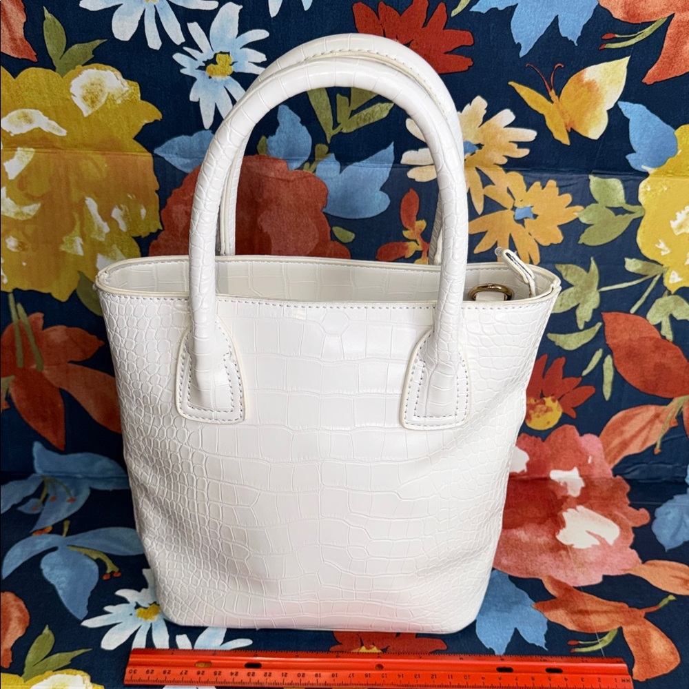 Kaari Blue White Croc-Embossed Tote